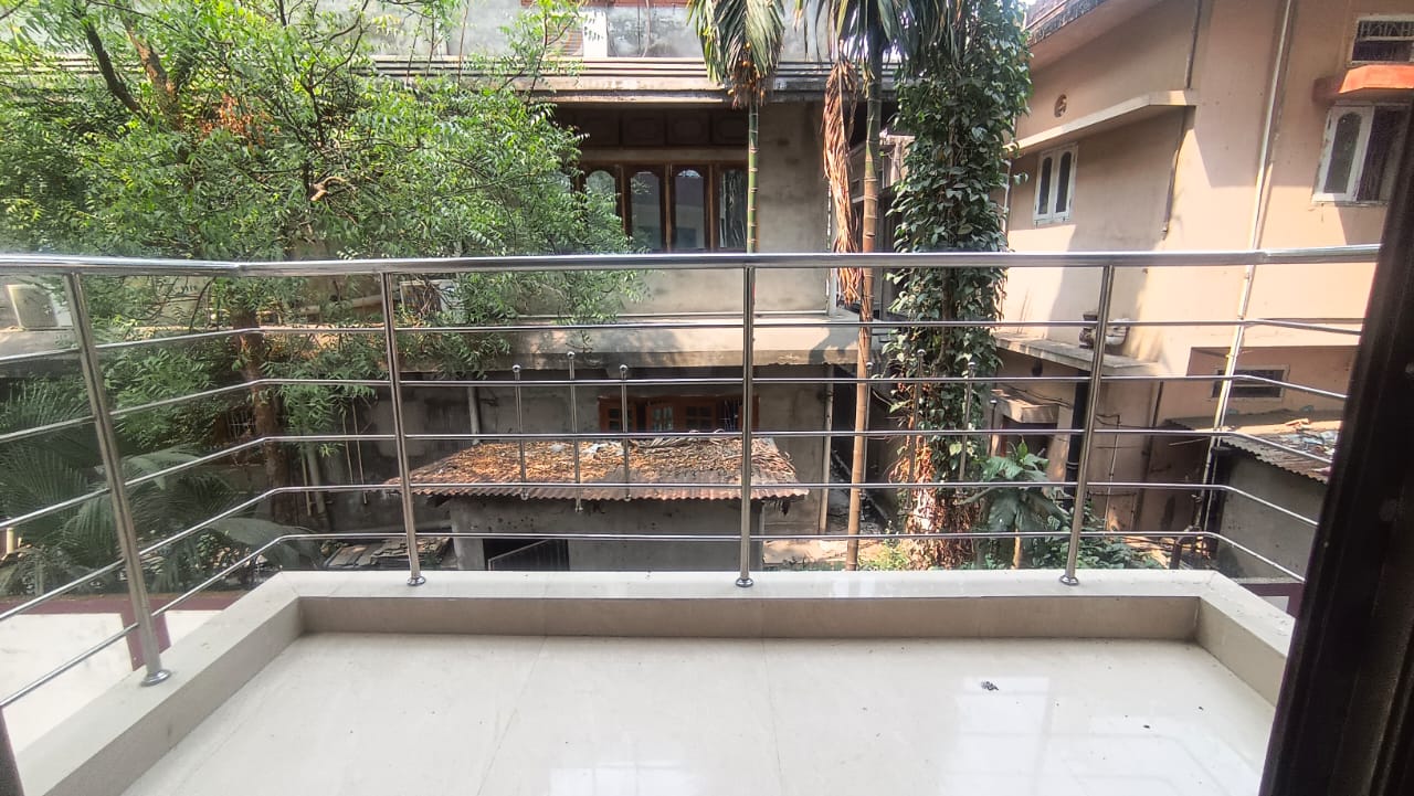 Unfurnished 3bhk in Basisthapur Bylane, Basisthpur, Guwahati, Assam, India for Rent